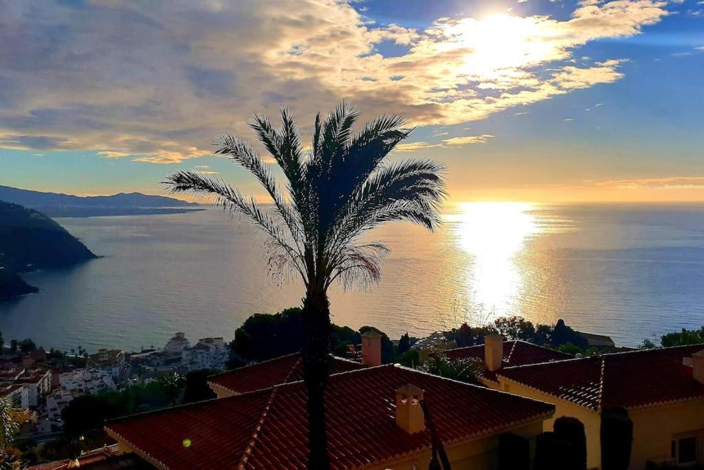 Villa Casa De La Suerte Almuñécar Esterno foto